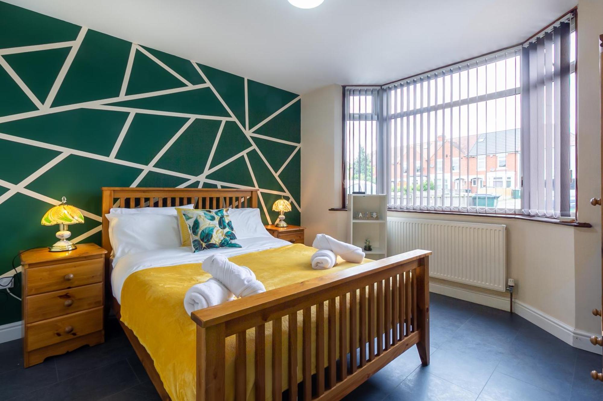 Apartament Bathway House - Free Secured Parking And Wifi Coventry Zewnętrze zdjęcie