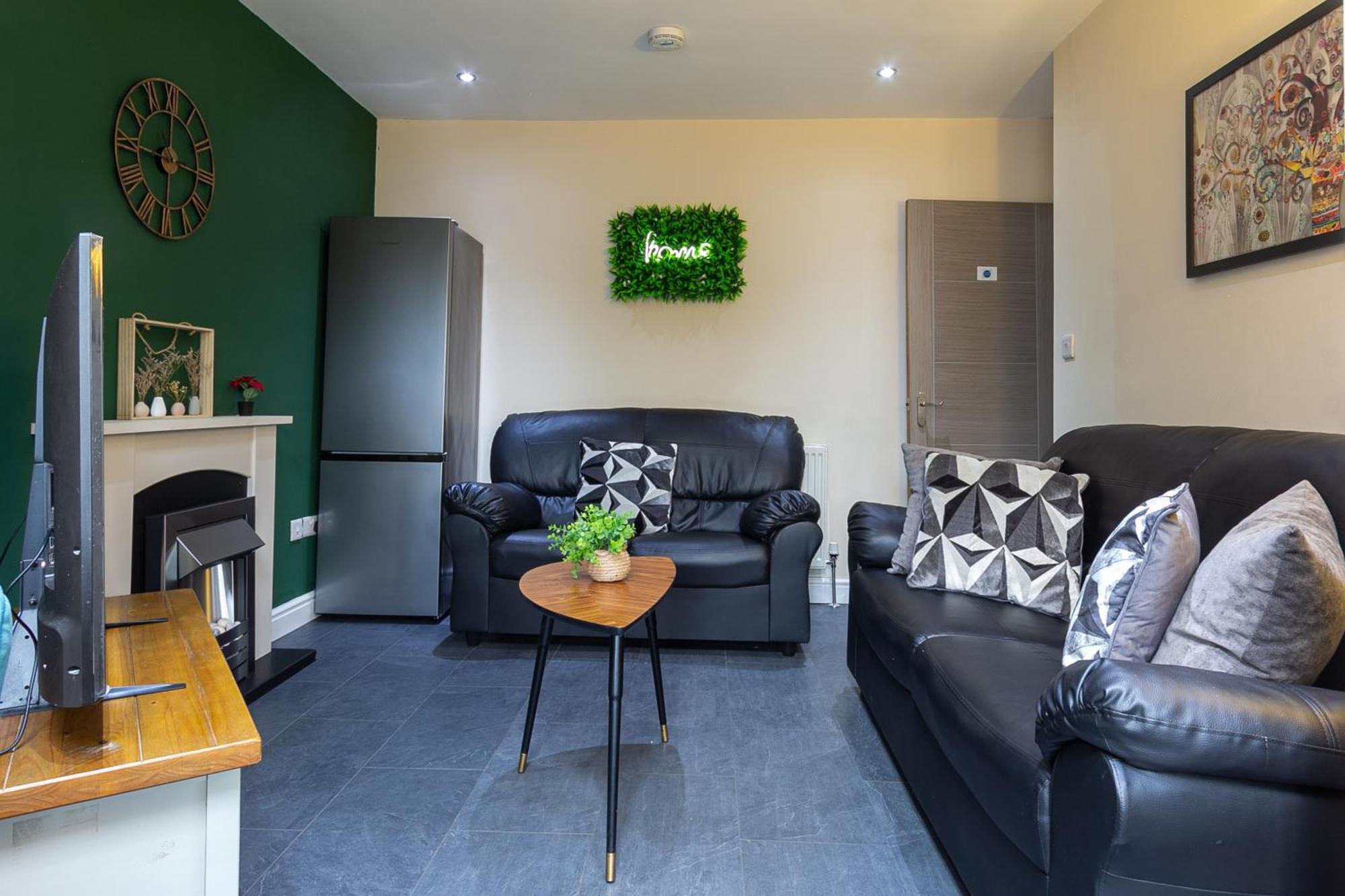Apartament Bathway House - Free Secured Parking And Wifi Coventry Zewnętrze zdjęcie