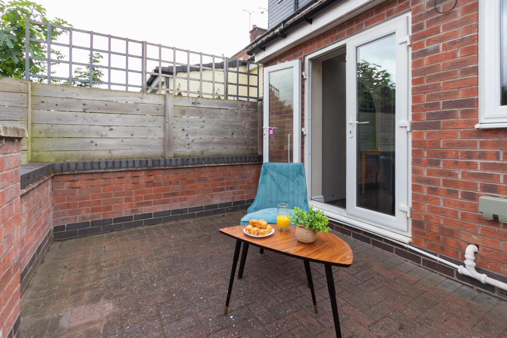 Apartament Bathway House - Free Secured Parking And Wifi Coventry Zewnętrze zdjęcie